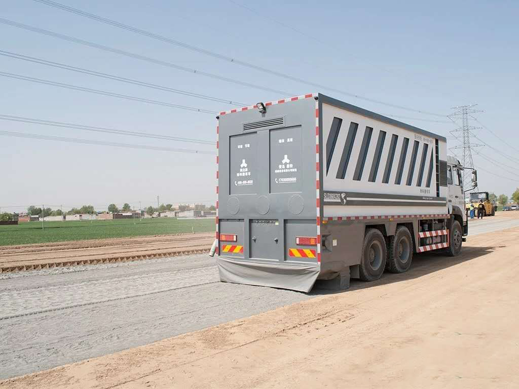 水泥撒布車(chē)撒布不均勻如何調(diào)試？