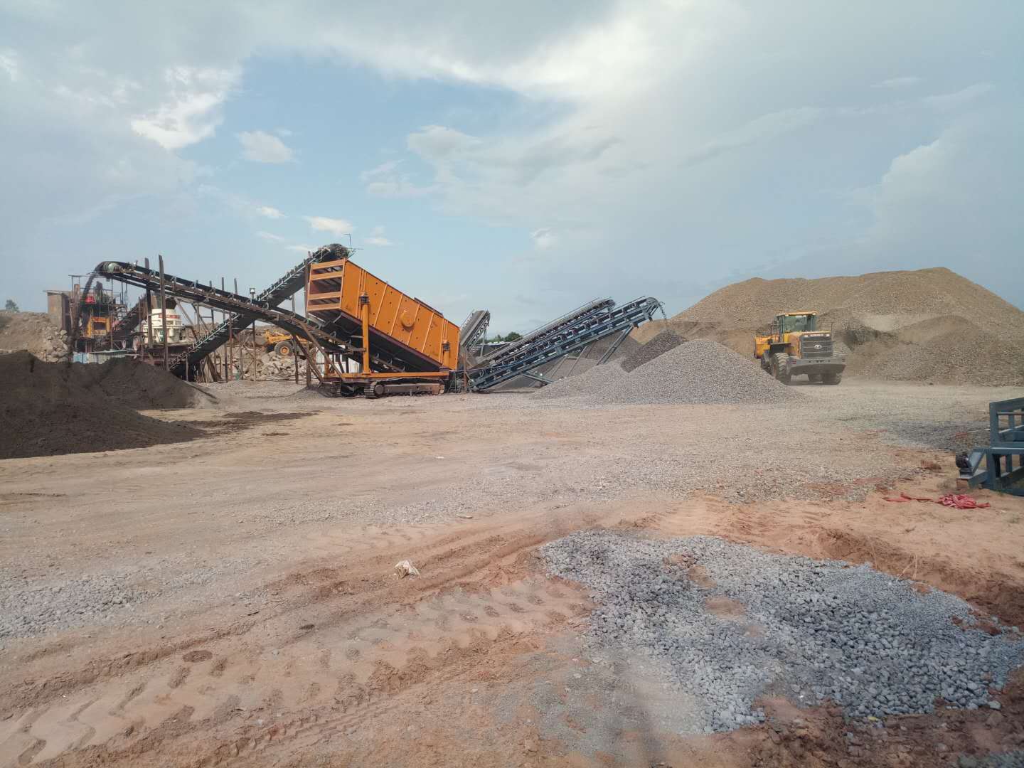 水泥撒布車(chē)出租